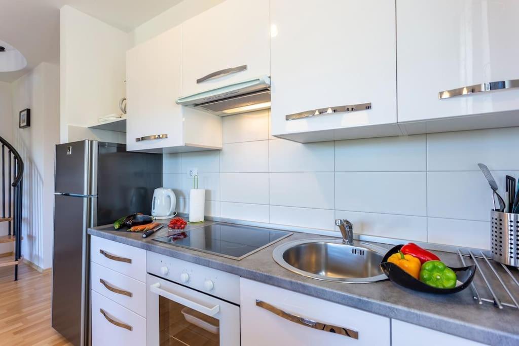Apartments Punta פרמנטורה מראה חיצוני תמונה