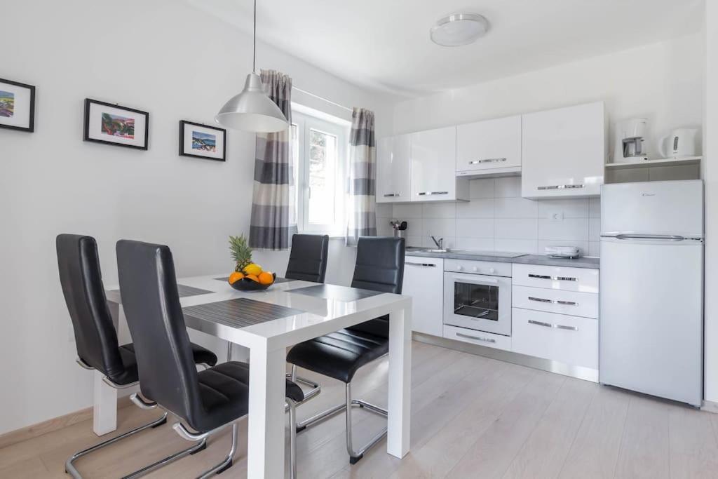 Apartments Punta פרמנטורה מראה חיצוני תמונה