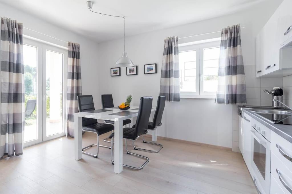 Apartments Punta פרמנטורה מראה חיצוני תמונה