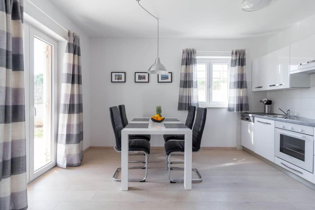 Apartments Punta פרמנטורה מראה חיצוני תמונה